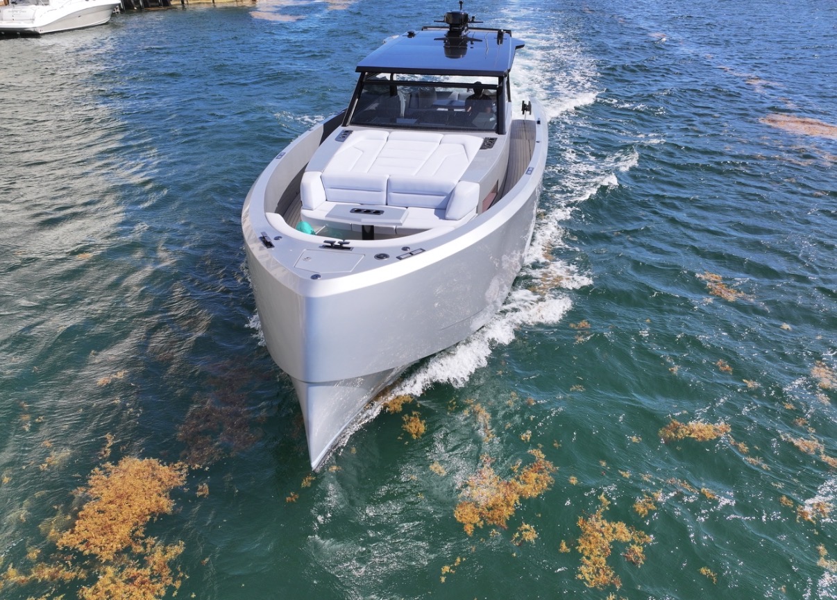 Yacht lifestyle 2